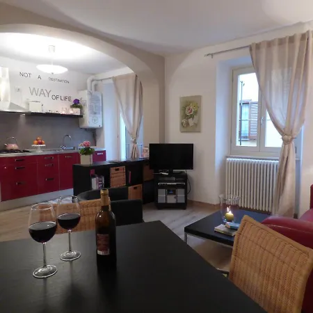 Casa Del Porto Apartment Menaggio
