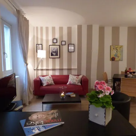 Casa Del Porto Apartment Menaggio